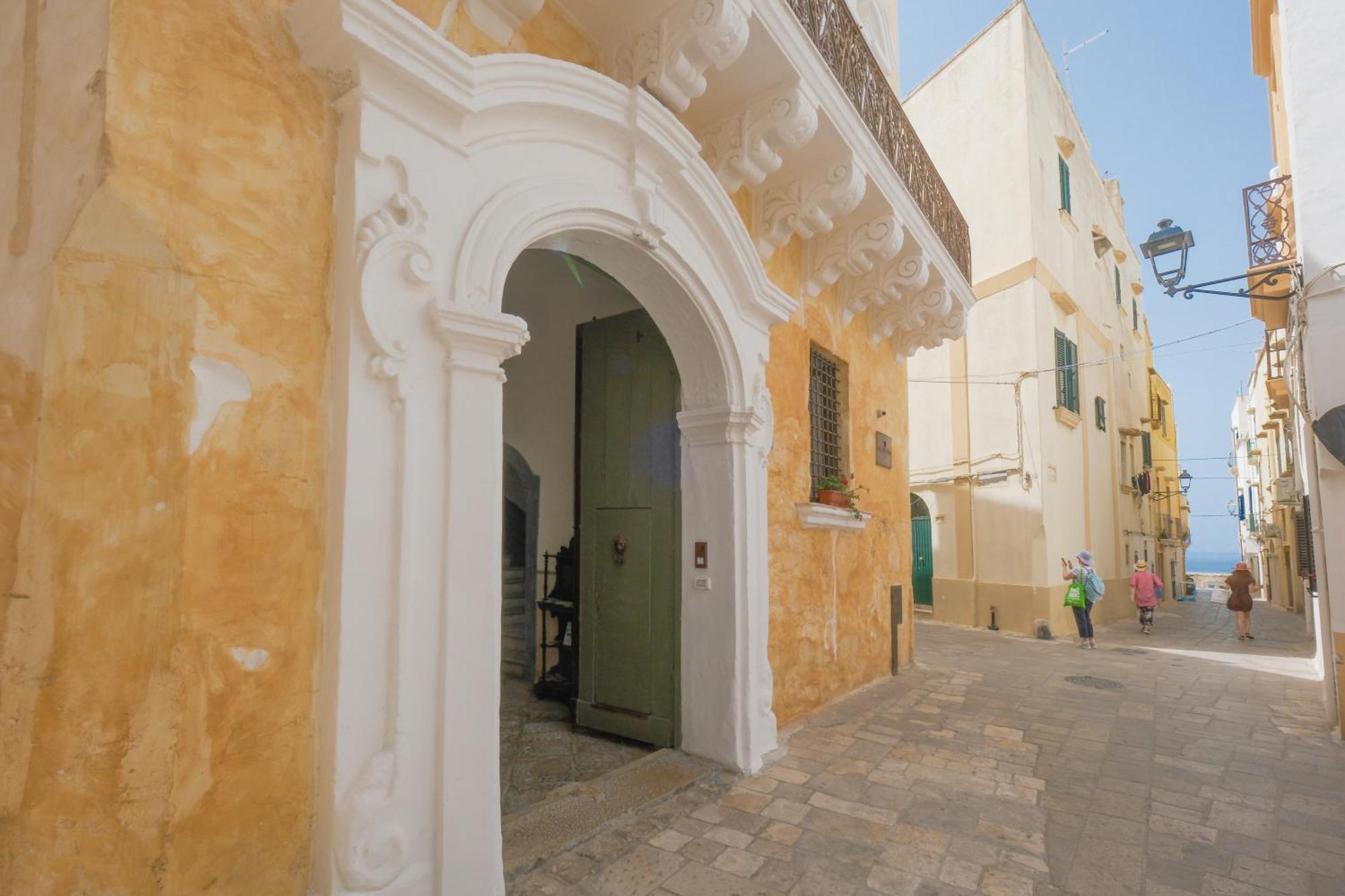 Pascaraymondo Suite Palace Gallipoli Exterior photo